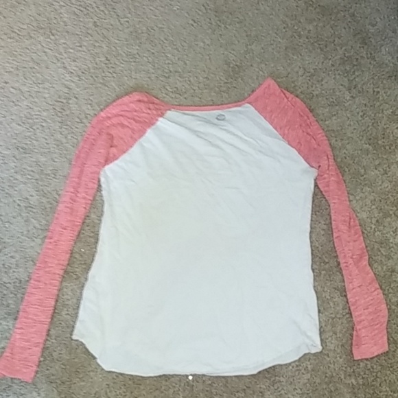 Shirt - Picture 2 of 3